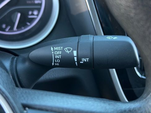 Used 2022 Toyota Camry LE image 18