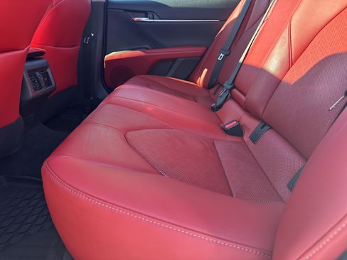 Used 2022 Toyota Camry XSE image 21