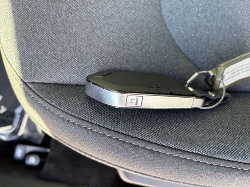 Used 2025 Kia K4 FWD image 21