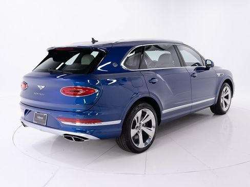 New 2025 Bentley Bentayga Extended Wheelbase image 5
