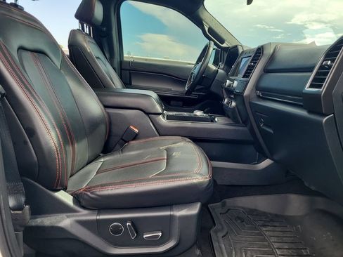 Used 2021 Ford Expedition Limited RWD image 29