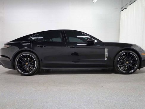 Used 2023 Porsche Panamera 4 image 10