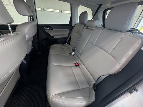 Used 2017 Subaru Forester 2.5i Limited AWD/4WD image 23