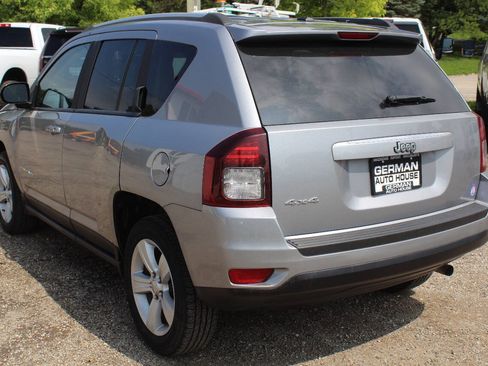 Used 2017 Jeep Compass Sport w/ Power Value Group AWD/4WD image 7
