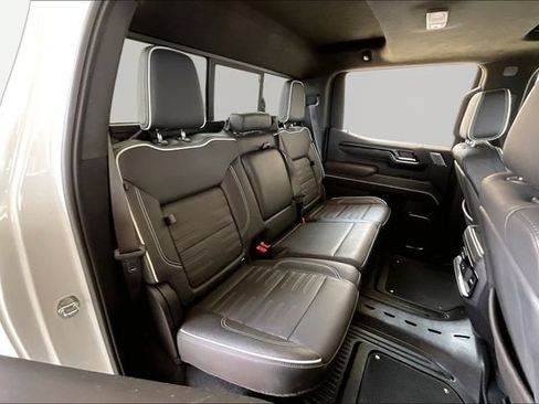 Used 2023 GMC Sierra 1500 AT4X AWD/4WD image 17