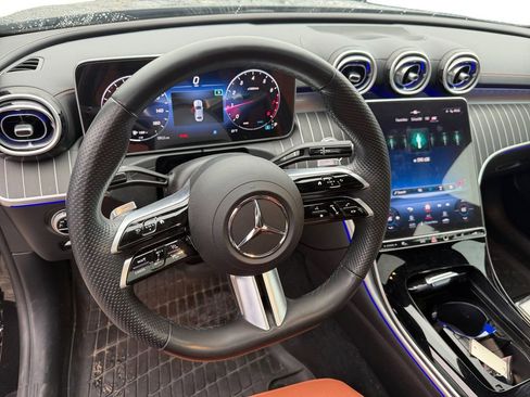 Used 2023 Mercedes-Benz C 300 Sedan image 12