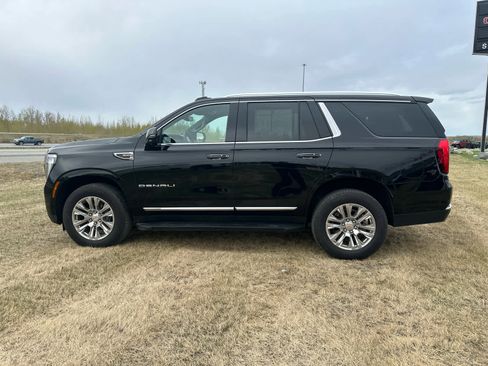 Used 2025 GMC Yukon Denali AWD/4WD image 8