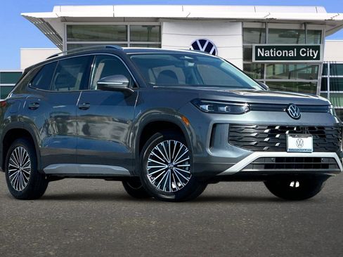 New 2025 Volkswagen Tiguan S image 2