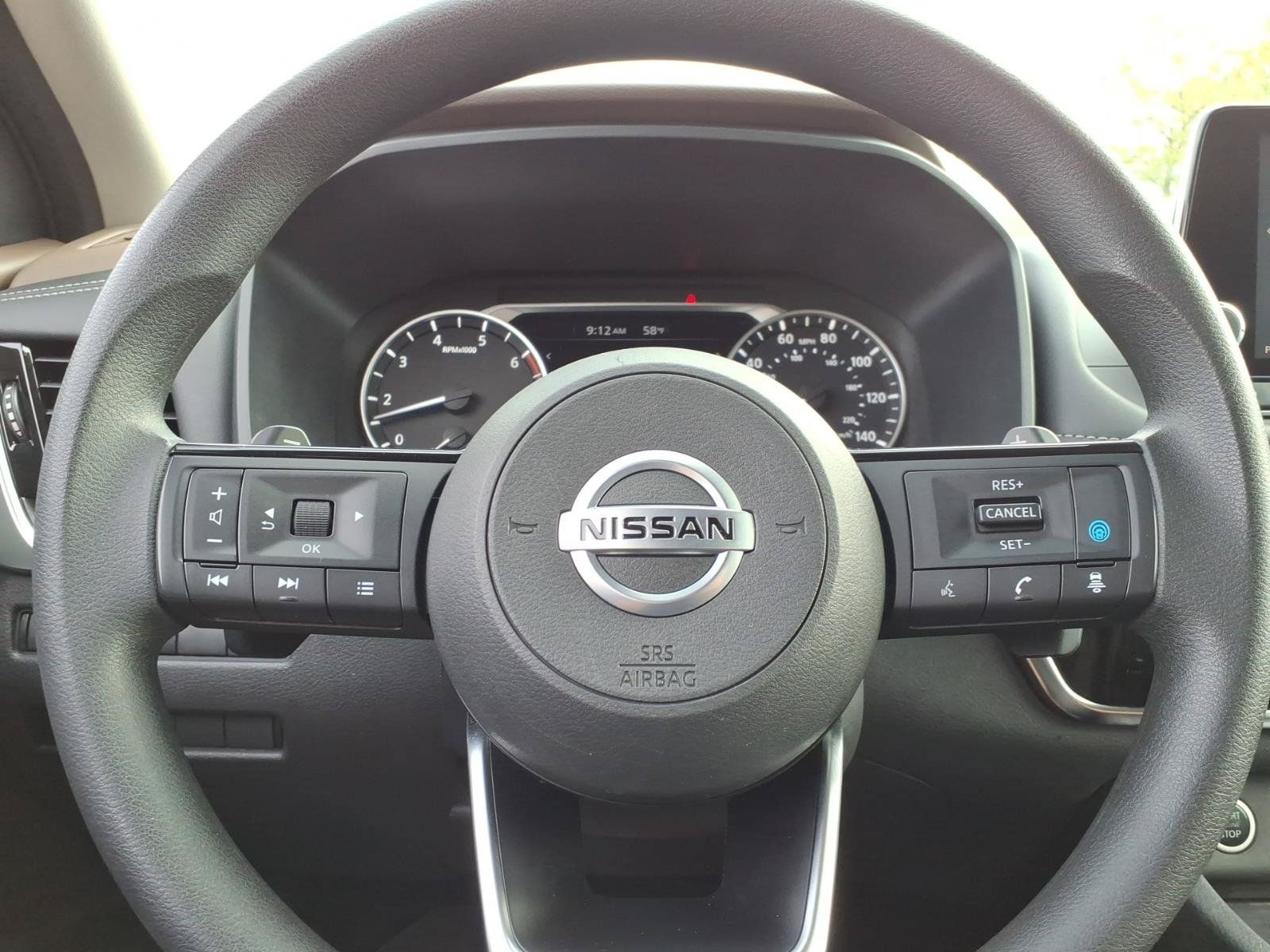 Used 2021 Nissan Rogue SV AWD/4WD image 27