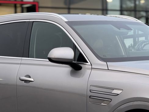 Used 2024 Genesis GV80 2.5T image 4