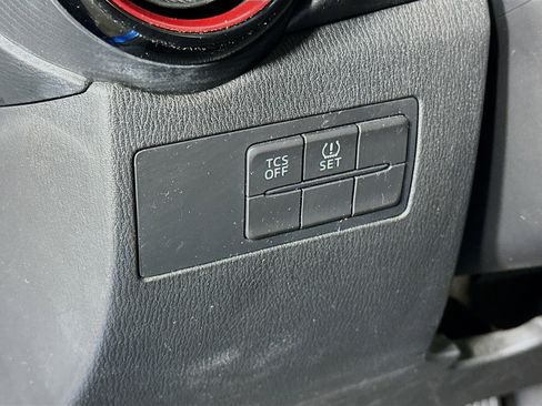 Used 2017 MAZDA CX-3 Sport FWD image 17