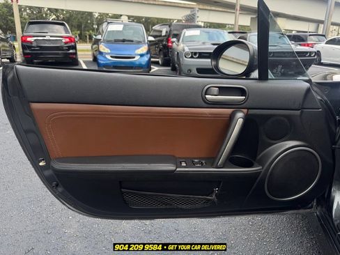 Used 2014 MAZDA MX-5 Miata Grand Touring w/ Premium Package RWD image 20