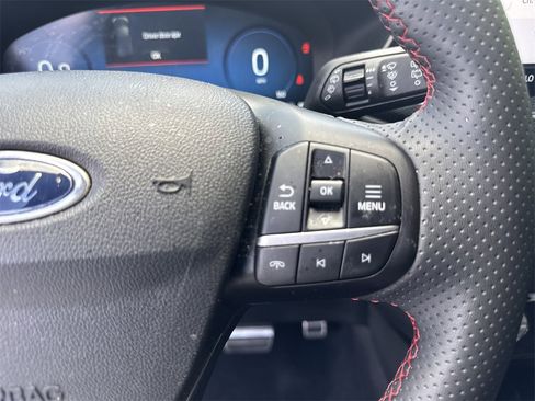 Used 2023 Ford Escape ST-Line Elite image 25