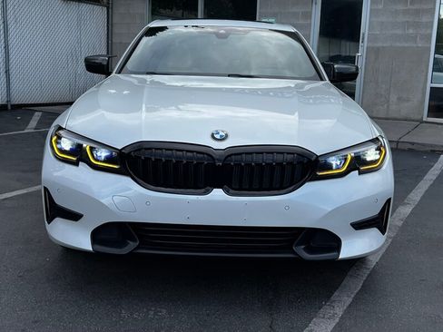 Used 2021 BMW 330i xDrive Sedan AWD/4WD image 2