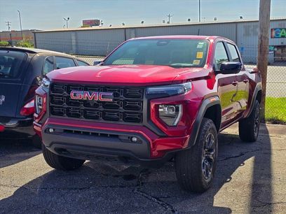 Used 2025 GMC Canyon Elevation w/ Convenience Package