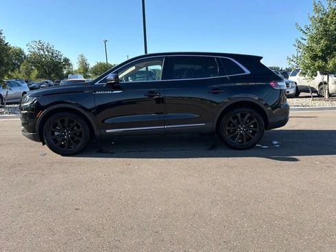 Used 2023 Lincoln Nautilus Reserve w/ Monochromatic Package AWD/4WD image 2