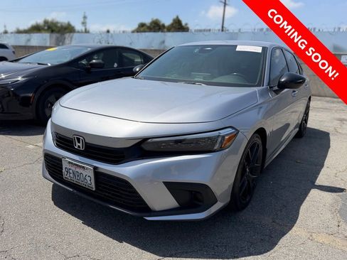 Used 2023 Honda Civic Sport image 3