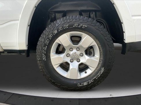 Used 2025 RAM 1500 Big Horn AWD/4WD image 36