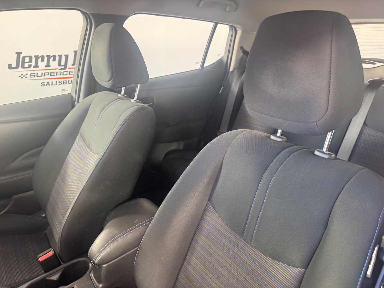 Used 2025 Nissan Leaf S FWD image 8