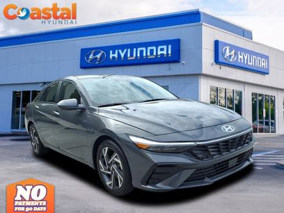 New 2025 Hyundai Elantra SEL