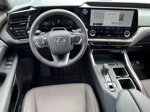 Used 2026 Lexus TX 350 AWD w/ Technology Package image 10