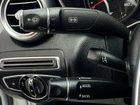 Used 2015 Mercedes-Benz C 300 4MATIC Sedan image 47