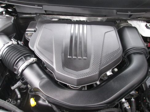 Certified 2025 GMC Acadia Elevation image 32