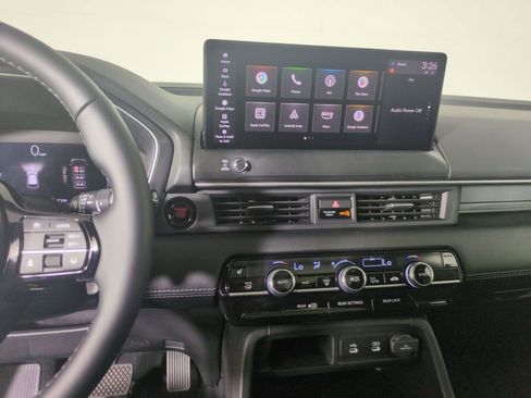 New 2026 Honda Pilot Touring image 17