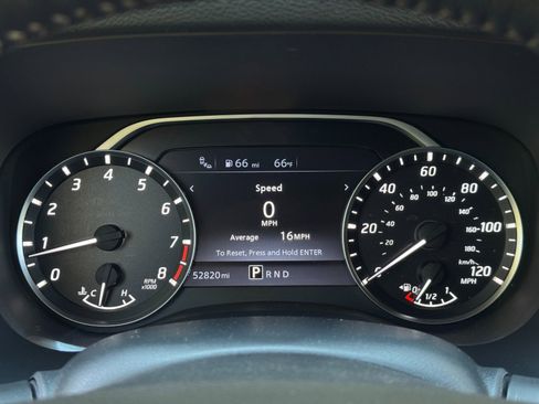 Used 2022 Nissan Frontier SV image 16