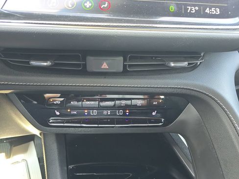 Used 2023 Buick Envision Essence FWD image 32