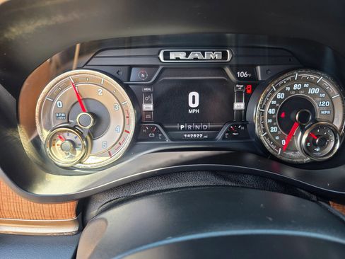 Used 2021 RAM 3500 Limited image 13