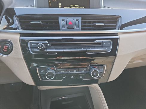 Used 2017 BMW X1 xDrive28i image 19