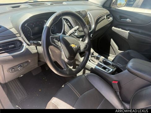 Used 2022 Chevrolet Equinox Premier FWD image 8