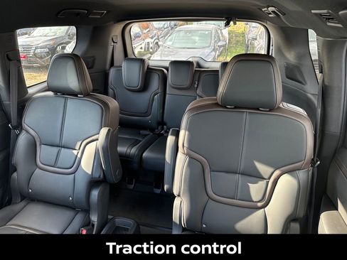 New 2026 Nissan Armada SL w/ Captain's Chari Seat Package AWD/4WD image 24