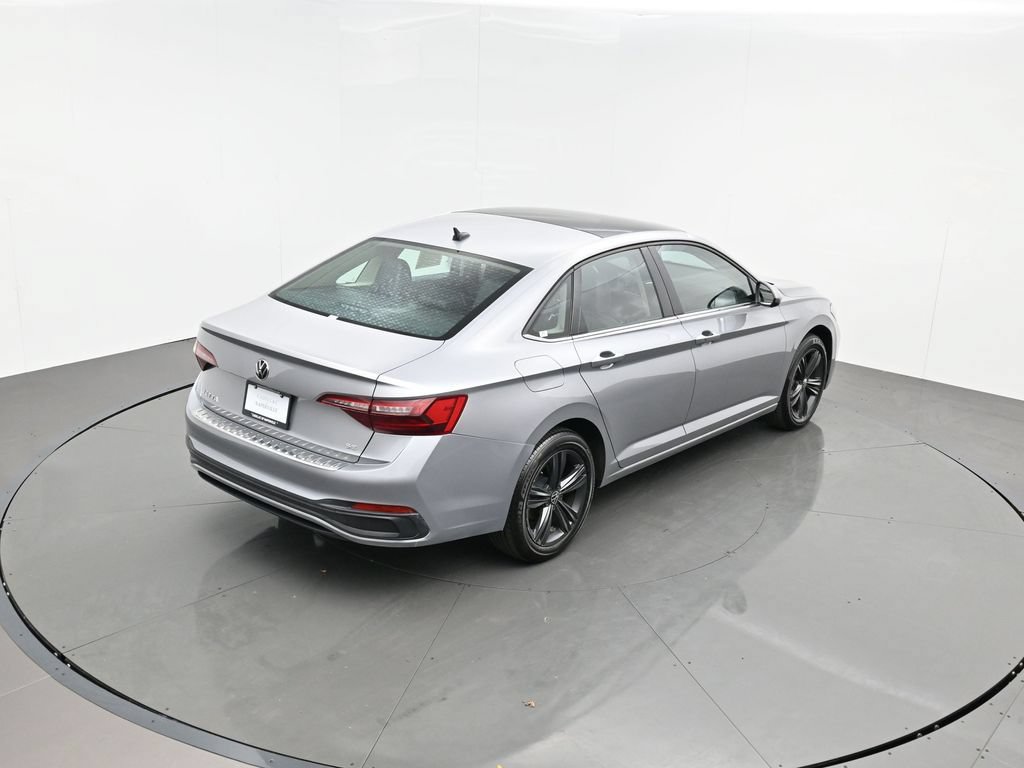 Used 2022 Volkswagen Jetta SE FWD image 41