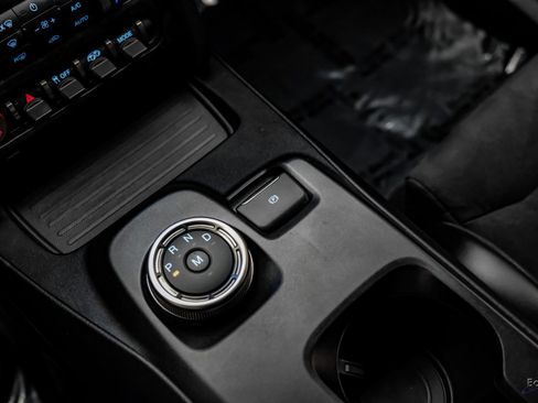 Used 2022 Ford Mustang Shelby GT500 w/ Technology Package image 61