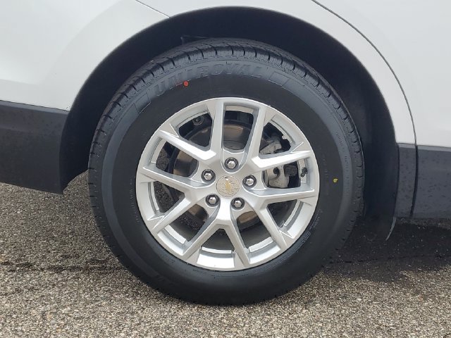 Used 2024 Chevrolet Equinox LT AWD/4WD image 5