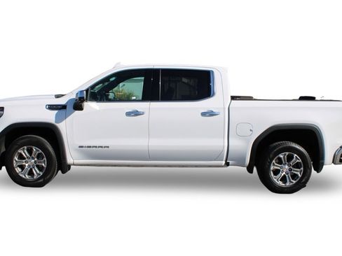 Used 2024 GMC Sierra 1500 SLT image 8