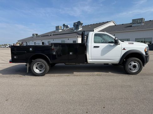 Used 2024 RAM 5500 Tradesman AWD/4WD image 8