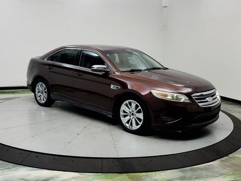 Used 2010 Ford Taurus Limited FWD image 3