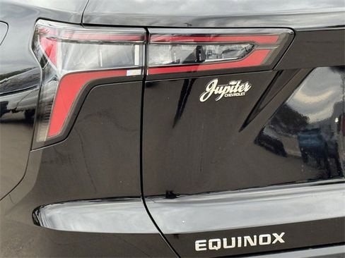 New 2026 Chevrolet Equinox LT image 6