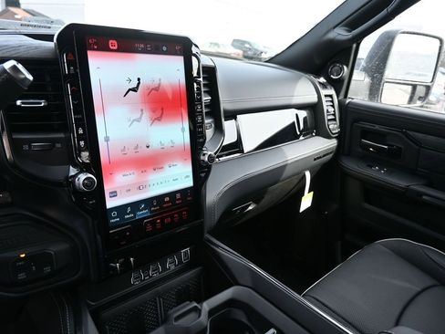 New 2026 RAM 3500 Limited image 17