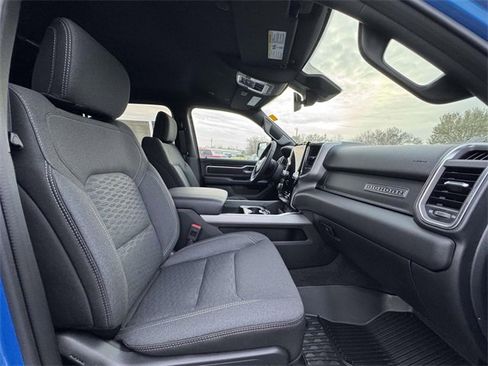 New 2026 RAM 1500 4x4 Crew Cab image 14