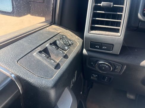 Used 2020 Ford F150 Raptor w/ Equipment Group 802A Luxury image 12