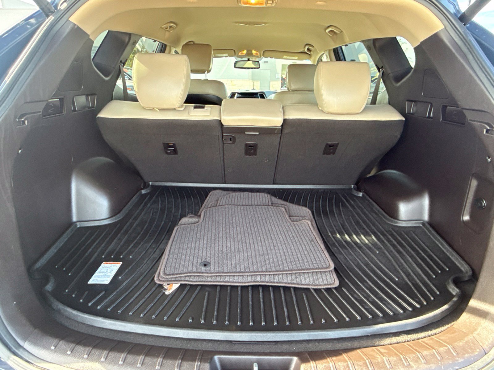Used 2017 Hyundai Santa Fe Sport FWD image 20