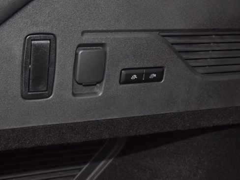 New 2026 Lincoln Nautilus Premier image 63