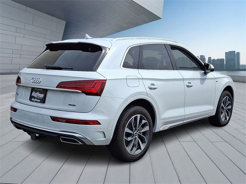 Certified 2023 Audi Q5 2.0T Premium Plus w/ Premium Plus Package image 6
