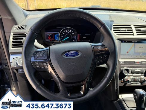 Used 2019 Ford Explorer XLT w/ Equipment Group 202A AWD/4WD image 17