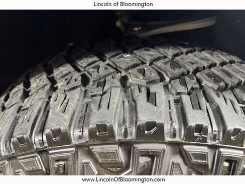 Used 2023 Ford Bronco Badlands AWD/4WD image 15