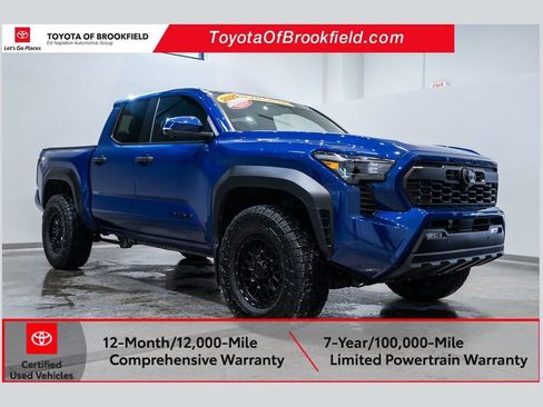 Certified 2025 Toyota Tacoma TRD Off-Road image 1